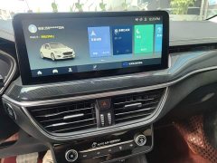 Ford Focus Hatchback EcoBoost 180 Automatic Trend - ფოტო 13