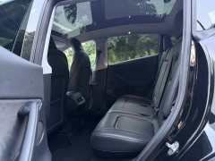 Tesla Model Y Long Range All-Wheel Drive - ფოტო 19