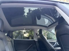 Tesla Model Y Long Range All-Wheel Drive - ფოტო 8