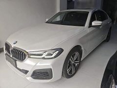 BMW 5 Series 530Li Premier M Sport Package - ფოტო 2