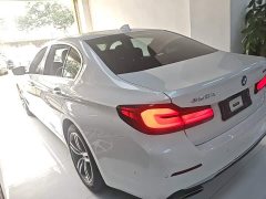 BMW 5 Series 530Li Premier M Sport Package - ფოტო 5