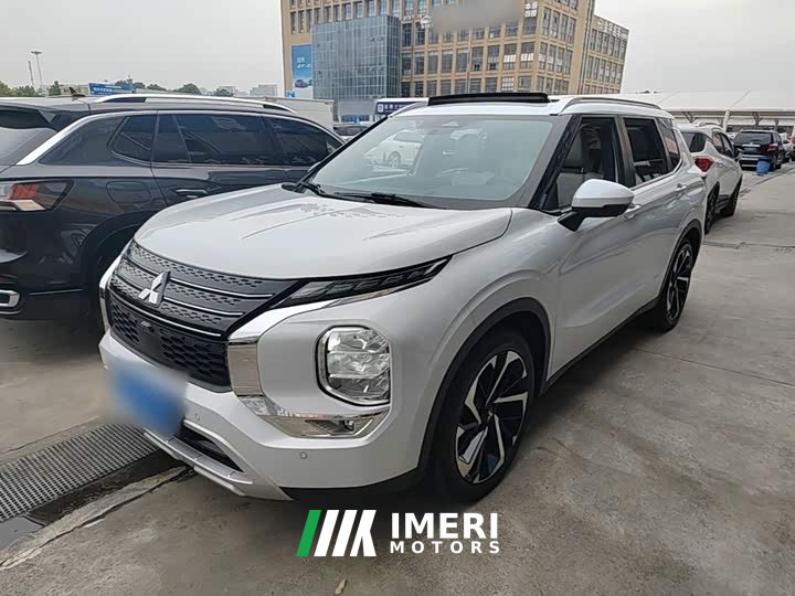 Mitsubishi Outlander 1.5T CVT 4WD Luxury Edition 5-seater - ავტომობილი ჩინეთიდან
