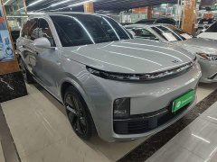 Li Auto L9 Pro - ფოტო 4