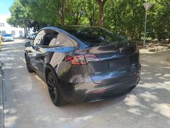 Tesla Model Y Long Range All-Wheel Drive - ფოტო 5