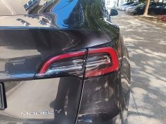 Tesla Model Y Long Range All-Wheel Drive - ფოტო 8
