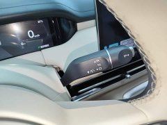Wuling Bingguo S 325km Deluxe Edition - ფოტო 14