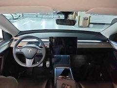 Tesla Model Y 2022 Facelift Rear-Wheel Drive - ფოტო 10