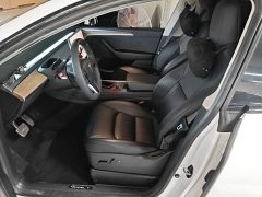 Tesla Model Y 2022 Facelift Rear-Wheel Drive - ფოტო 15