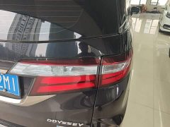 Honda Odyssey 2.0L Sharp Smart Enjoy Edition - ფოტო 8