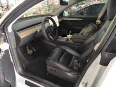 Tesla Model Y Long Range All-Wheel Drive - ფოტო 15