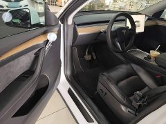 Tesla Model Y Long Range All-Wheel Drive - ფოტო 16