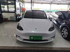 Tesla Model Y Long Range All-Wheel Drive - ფოტო 3