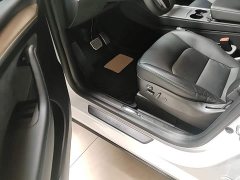 Tesla Model Y Standard Range RWD - ფოტო 16