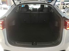 Tesla Model Y Standard Range RWD - ფოტო 19
