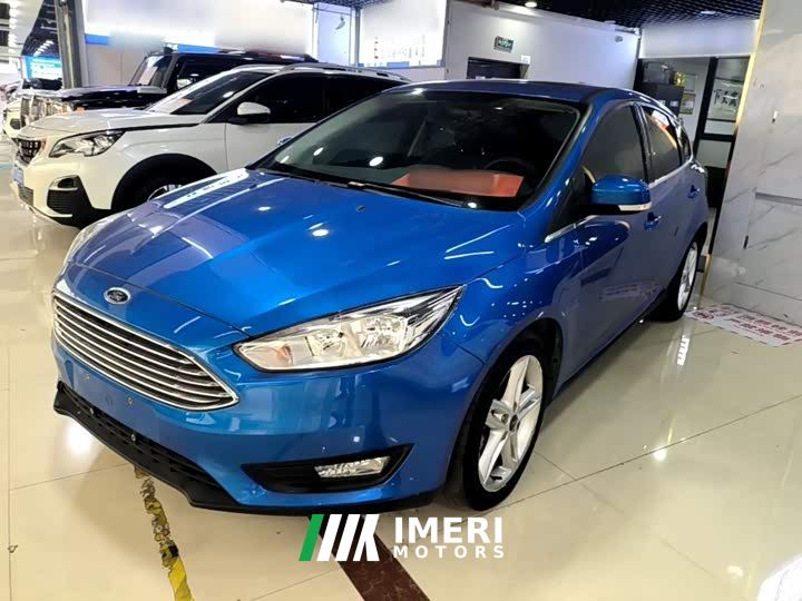 Ford Focus Hatchback Classic 1.5L Automatic Fashion Edition
