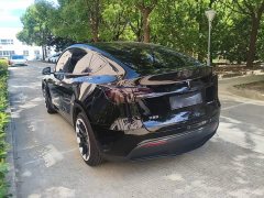 Tesla Model Y Long Range All-Wheel Drive - ფოტო 5