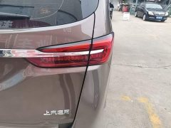 Buick GL8 Land Official Business Class 652T Comfort Edition - ფოტო 8