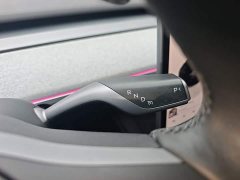 Tesla Model Y Rear-Wheel Drive - ფოტო 14