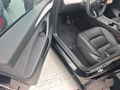 Tesla Model Y Rear-Wheel Drive - ფოტო 16