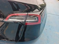 Tesla Model Y Rear-Wheel Drive - ფოტო 8