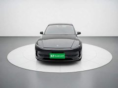 Tesla Model Y Rear-Wheel Drive - фото 2