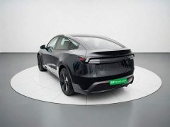 Tesla Model Y Rear-Wheel Drive - фото 4