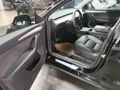 Tesla Model Y Rear-Wheel Drive - ფოტო 16
