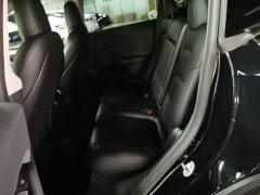 Tesla Model Y Rear-Wheel Drive - ფოტო 17