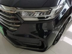 Honda Odyssey 2.0L e:HEV Sharp Radiance Edition - ფოტო 18