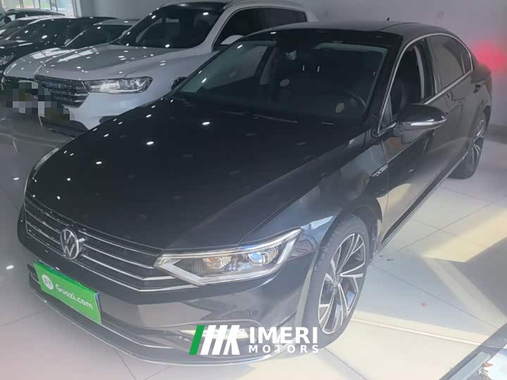 Volkswagen Magotan 330TSI DSG Luxury