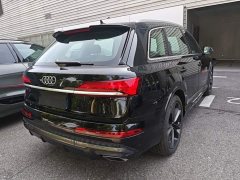 Audi Q7 55 TFSI quattro S line Sport - ფოტო 7