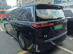 Voyah Lantu Dreamchaser PHEV AWD Excellence Kunpeng Edition - ფოტო 5