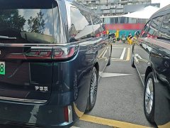 Voyah Lantu Dreamchaser PHEV AWD Excellence Kunpeng Edition - ფოტო 8