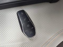BYD Qin PLUS Champion Edition DM-i 55KM Leading - ფოტო 9