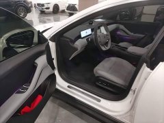 Nio ET5T 2024 75kWh Touring - ფოტო 16