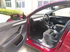 Tesla Model Y Rear-Wheel Drive - ფოტო 16