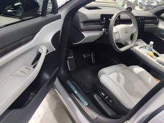 NIO ES8 75kWh - ფოტო 16
