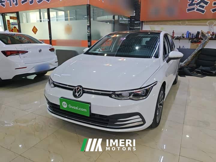 Volkswagen Golf Facelift 280TSI DSG Pro - ავტომობილი ჩინეთიდან