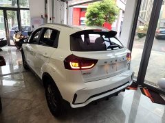 Geely Emgrand X3 PRO 1.5L CVT Luxury - ფოტო 5