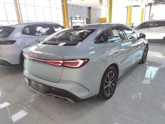 BYD Dolphin 06 DM-i Smart Drive 120KM Deluxe - ფოტო 7