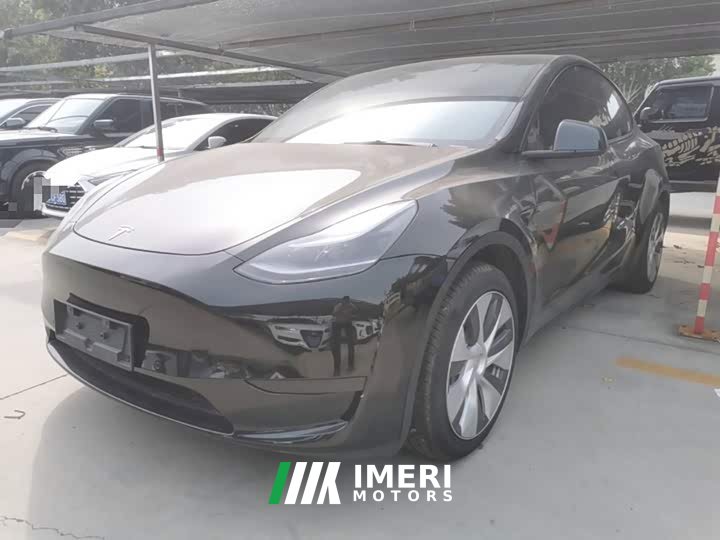 Tesla Model Y Facelift Rear-Wheel Drive