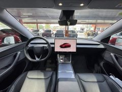 Tesla Model Y Rear-Wheel Drive - ფოტო 10