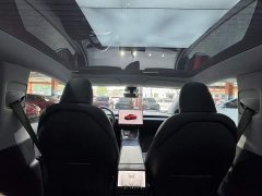 Tesla Model Y Rear-Wheel Drive - ფოტო 18