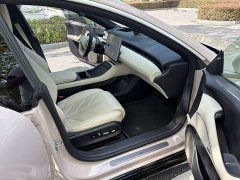 NIO ET5T 75kWh Touring - ფოტო 17