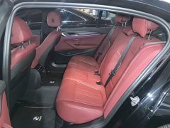 BMW 5 Series 530Li Premier M Sport Package - ფოტო 17