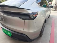 Tesla Model Y L 2025 Long Range All-Wheel Drive - ფოტო 8