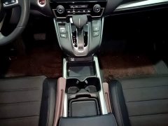 Honda CR-V 240TURBO CVT FWD Urban Edition - ფოტო 6