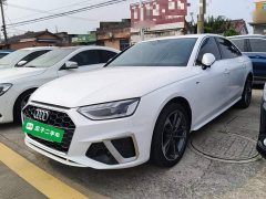 Audi A4L 40 TFSI Fashion Dynamic - ფოტო 1