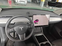 Tesla Model Y Rear-Wheel Drive - ფოტო 10