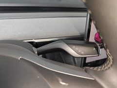 Tesla Model Y Rear-Wheel Drive - ფოტო 14
